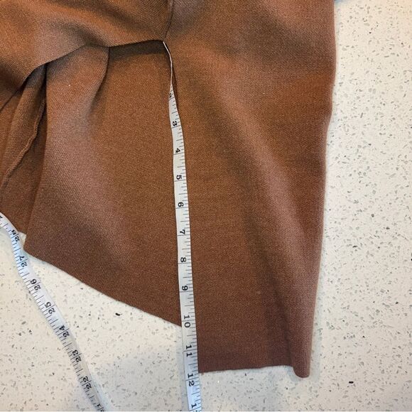 NWOT Nicole Miller Warm Brown Long Sleeve sweater Dress - Picture 4 of 6
